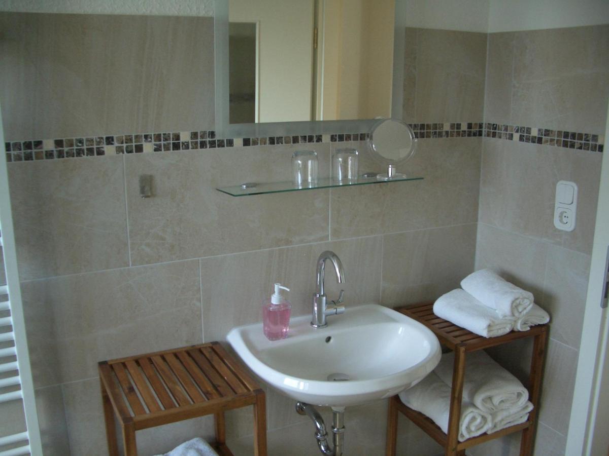 Apartamento No Beach Solingen Exterior foto